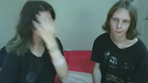 Crystal and Marcl online show from 15, 10, 2025