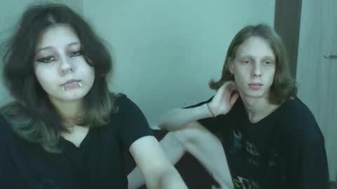 Crystal and Marcl online show from 13, 11, 2025