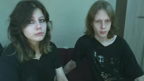 Crystal and Marcl online show from 14, 11, 2025