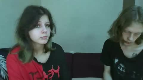 Crystal and Marcl online show from 17, 11, 2025