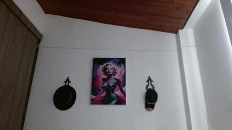 Crystal Blaze online show from 2, 4, 2026