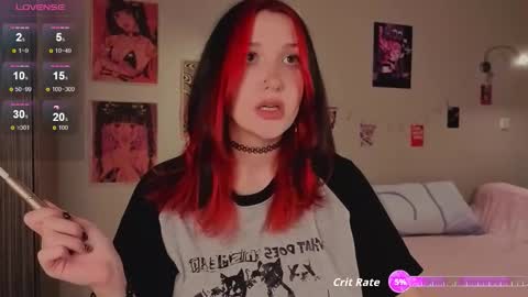 Snapshot of crystalblaze_ chatting on 30, 9, 2025 Grace online show from 30, 9, 2025