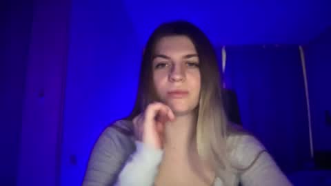 crystalblush01 online show from 29, 3, 2026