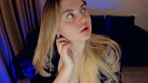 crystalemily online show from 29, 1, 2025