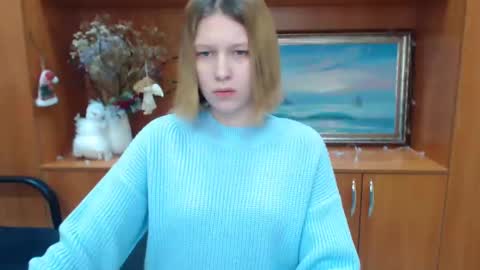 Snapshot of crystalgirl__ chatting on 17, 1, 2025 Stella online show from 17, 1, 2025