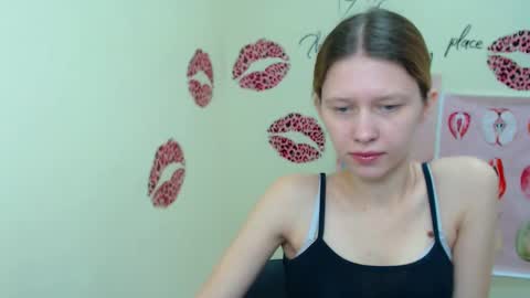 Snapshot of crystalgirl__ chatting on 21, 2, 2025 Stella online show from 21, 2, 2025
