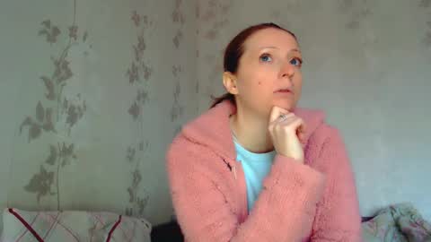 Snapshot of crystallangel chatting on 25, 4, 2026 CrystallAngel online show from 25, 4, 2026