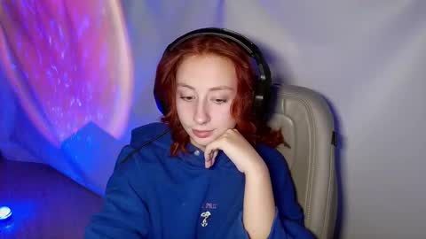 Snapshot of crystallkris chatting on 24, 12, 2024 Kristina online show from 24, 12, 2024