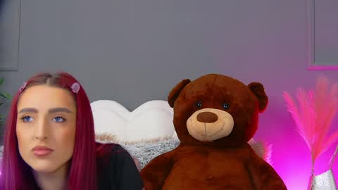 crystallred online show from 7, 4, 2026