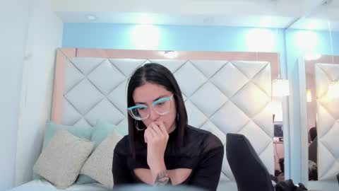 Snapshot of crystalstonee1 chatting on 14, 6, 2026 Crystal online show from 14, 6, 2026