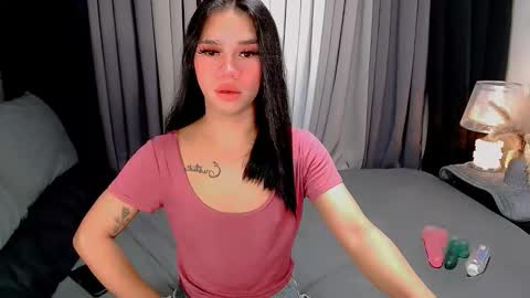 bea takashi  online show from 14, 11, 2025