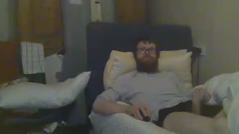 Snapshot of cs014g8493 chatting on 25, 1, 2025 chris online show from 25, 1, 2025