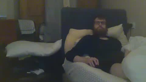 Snapshot of cs014g8493 chatting on 28, 1, 2025 chris online show from 28, 1, 2025