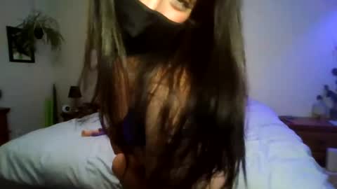 Snapshot of csmf010 chatting on 8, 8, 2026 Madam Mask online show from 8, 8, 2026