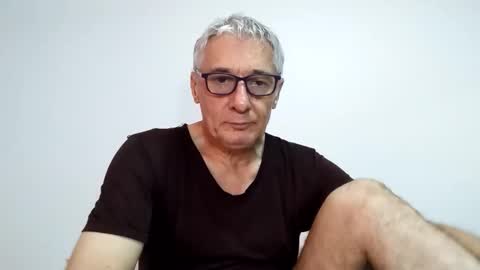 BIG UNCUT HARD COCK online show from 9, 4, 2026