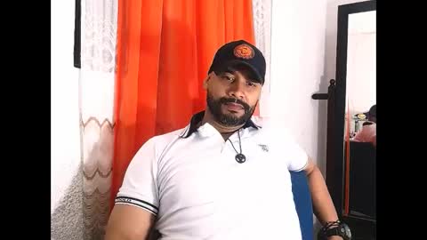 Snapshot of culoculito341910 chatting on 27, 5, 2026 bebe online show from 27, 5, 2026