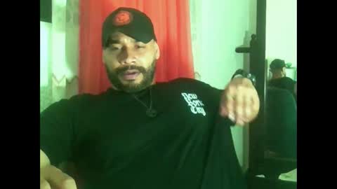 Snapshot of culoculito341910 chatting on 29, 5, 2026 bebe online show from 29, 5, 2026