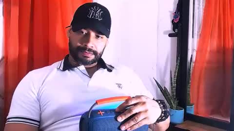 Snapshot of culoculito341910 chatting on 30, 5, 2026 bebe online show from 30, 5, 2026