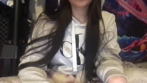 Angela online show from 2, 12, 2024