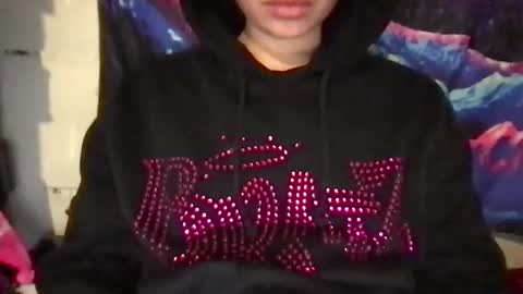 Angela online show from 19, 12, 2024