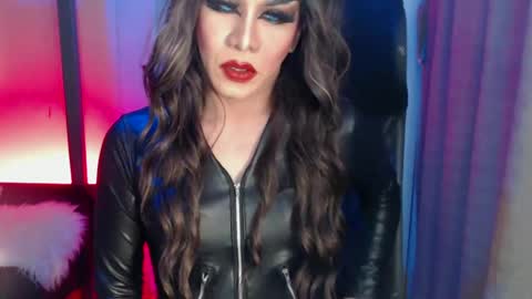 CUMMELA SLUTI online show from 1, 3, 2025