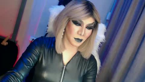 CUMMELA SLUTI online show from 23, 9, 2025