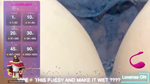 Snapshot of cum_all_over_mmee chatting on 10, 9, 2025 im KIM new girl to spoil online show from 10, 9, 2025