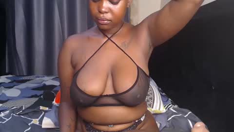 Snapshot of cum_central chatting on 6, 2, 2025 cum_central online show from 6, 2, 2025