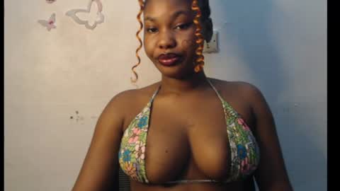 Snapshot of cum_ebony_xxxpetit chatting on 15, 6, 2026 Teeha online show from 15, 6, 2026