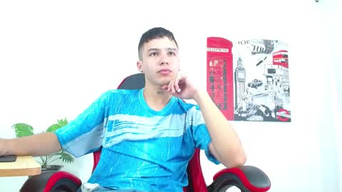 Snapshot of cumandres chatting on 30, 9, 2025 cumandres online show from 30, 9, 2025