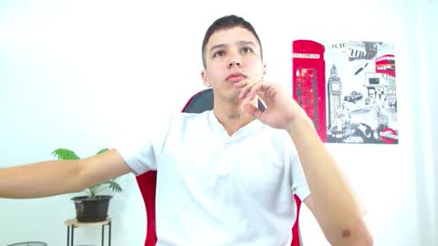 cumandres online show from 27, 11, 2025