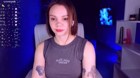 Snapshot of cumeveline chatting on 4, 2, 2025 Eva online show from 4, 2, 2025