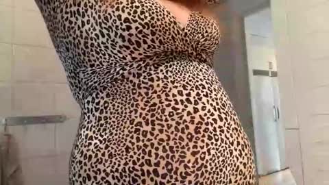 cumforus2 online show from 19, 4, 2026
