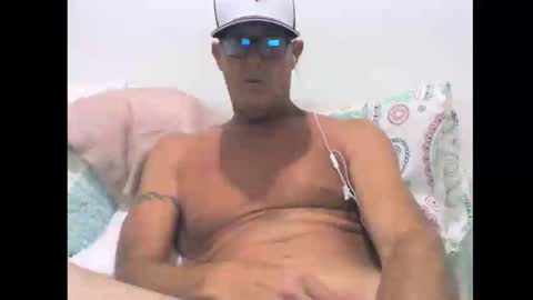 Snapshot of cumliveinoz chatting on 17, 10, 2025 cumliveinoz online show from 17, 10, 2025