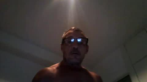 Snapshot of cumseeme002 chatting on 25, 7, 2026 Alan online show from 25, 7, 2026