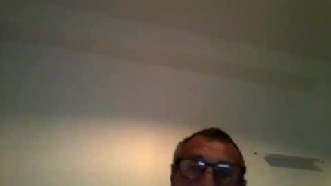 Snapshot of cumseeme002 chatting on 31, 7, 2026 Alan online show from 31, 7, 2026
