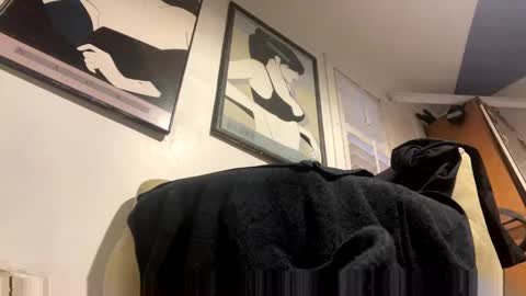 Snapshot of cumsinmealot chatting on 18, 1, 2025 Aprilia online show from 18, 1, 2025