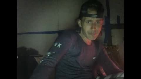 Snapshot of cumslutboi27 chatting on 17, 1, 2025 cumslutboi27 online show from 17, 1, 2025