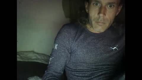 Snapshot of cumslutboi27 chatting on 18, 1, 2025 cumslutboi27 online show from 18, 1, 2025