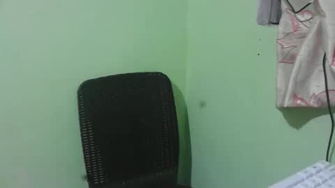 cumwhore4uxox online show from 10, 11, 2025