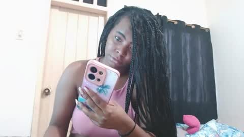 Snapshot of cuplex_hotlatina94 chatting on 9, 6, 2026 dominic and julieta... independent models online show from 9, 6, 2026