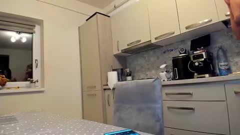 maria  alex online show from 5, 11, 2025