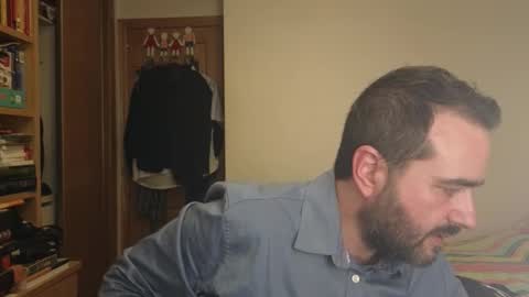 curiosillo1983 online show from 26, 10, 2025