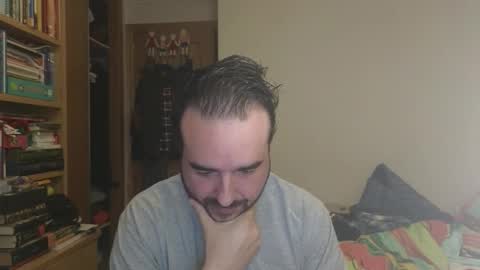 curiosillo1983 online show from 14, 12, 2025