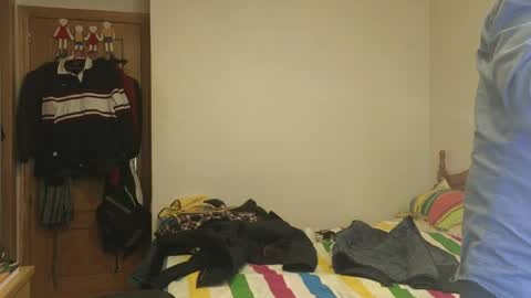 curiosillo1983 online show from 26, 3, 2026