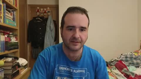 Snapshot of curiosillo1983 chatting on 29, 4, 2026 curiosillo1983 online show from 29, 4, 2026