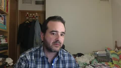Snapshot of curiosillo1983 chatting on 27, 5, 2026 curiosillo1983 online show from 27, 5, 2026