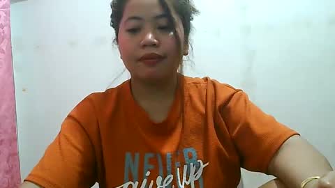 curious_girl247 online show from 2, 1, 2025