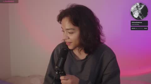 Snapshot of curious_kitten_ chatting on 11, 9, 2025 Sara online show from 11, 9, 2025