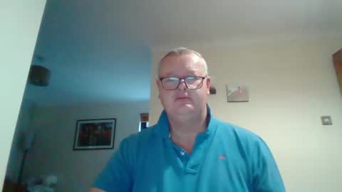 curiousax77 online show from 28, 12, 2024